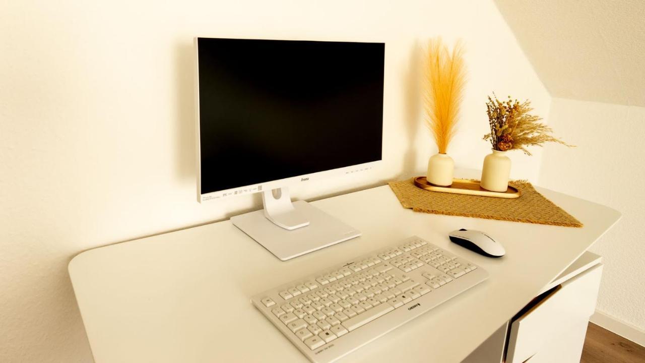 3,5-Zimmer Inkl Arbeitsplatz, Wlan & Free Netflix, Amazon-Free Parken Vollausgestattete Wohnung, 24H Check In Hamm  Eksteriør bilde